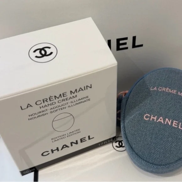 BRAND NEW 2026 Limited Edition CHANEL LA CRÈME MAIN + DENIM POUCH - Picture 3 of 3